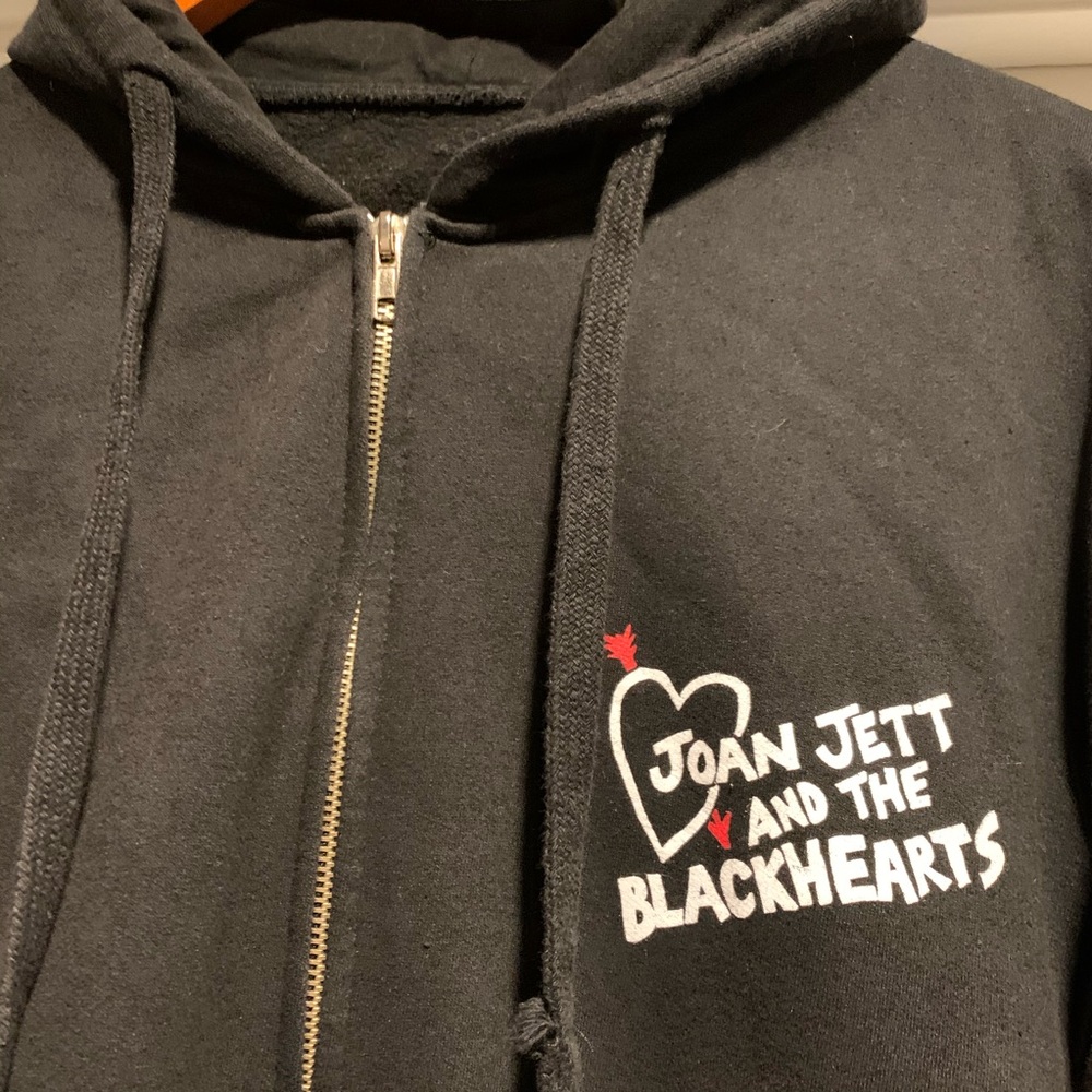 Joan Jett concert hoodie. Women’s M.